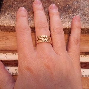 Solid 18k yellow gold 5 band stacking ring, size 6